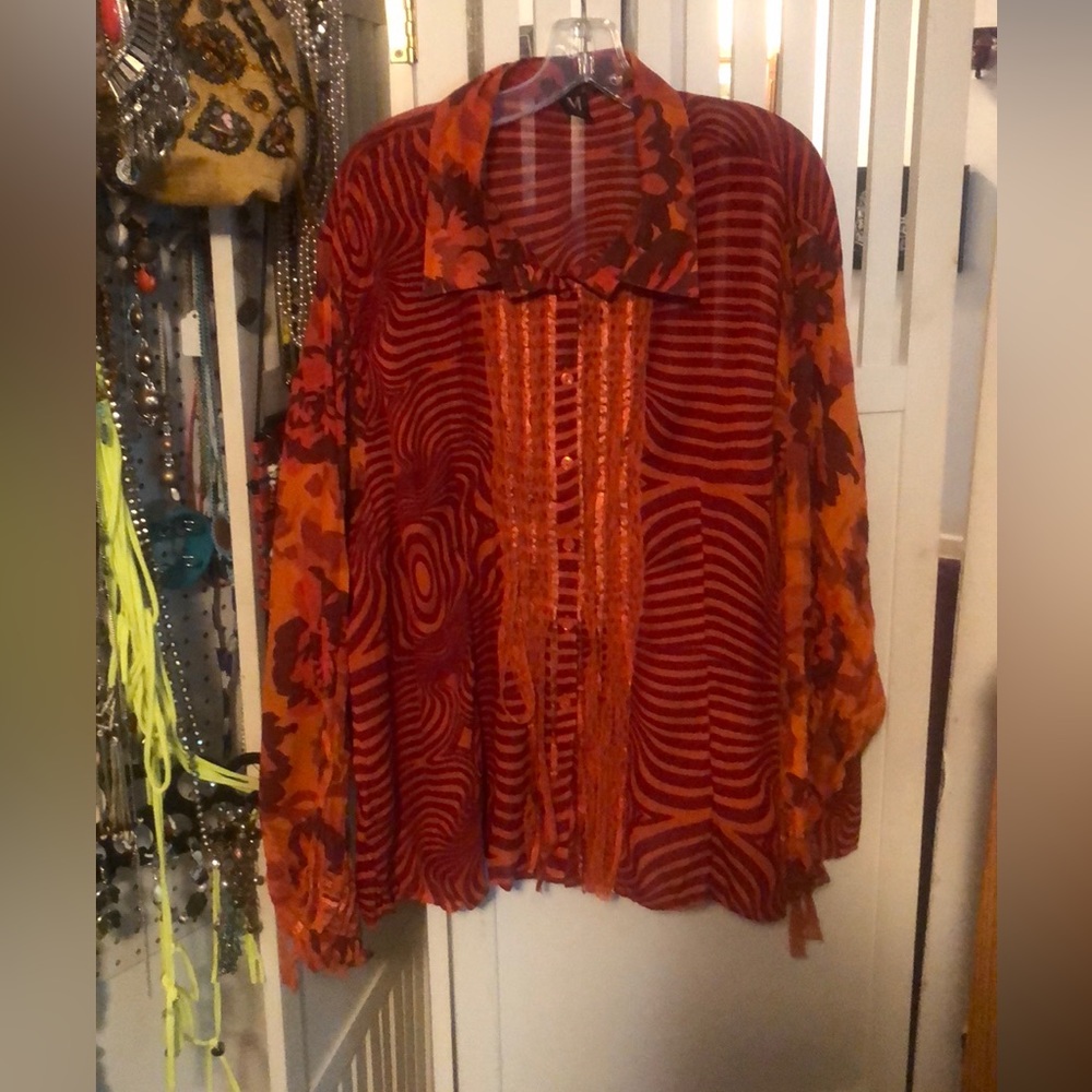 Unique Milano Woman Boho Sheer Long-Sleeve Button-Down Top